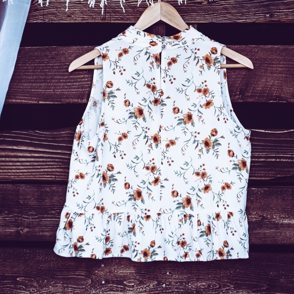 FULL TILT Sleeveless Floral Crop Top Peplum (A5) - Picture 2 of 6